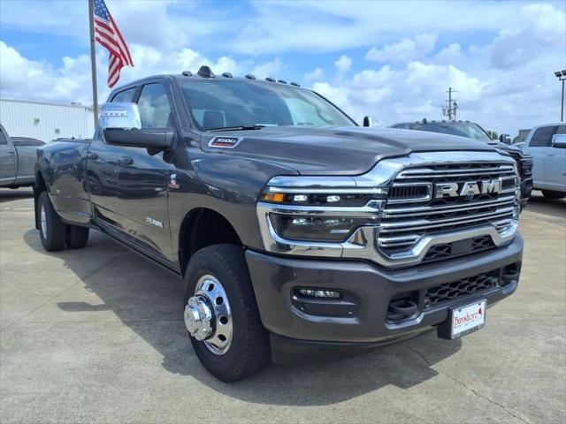 2026 RAM Ram 3500 RAM 3500 LARAMIE CREW CAB 4X4 8 BOX