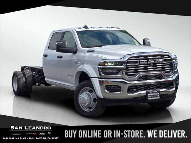 2026 RAM Ram 5500 Chassis Cab RAM 5500 BIG HORN CHASSIS CREW CAB 4X4 84 CA
