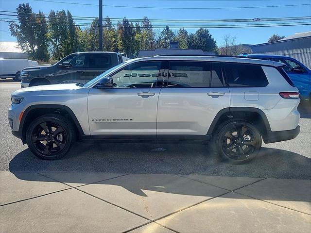 2025 Jeep Grand Cherokee GRAND CHEROKEE L ALTITUDE X 4X4 2025 Jeep Grand Cherokee GRAND CHEROKEE L ALTITUDE X 4X4