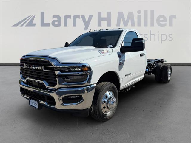 2026 RAM Ram 3500 Chassis Cab RAM 3500 BIG HORN CHASSIS REGULAR CAB 4X4 84 CA 2026 RAM Ram 3500 Chassis Cab RAM 3500 BIG HORN CHASSIS REGULAR CAB 4X4 84 CA