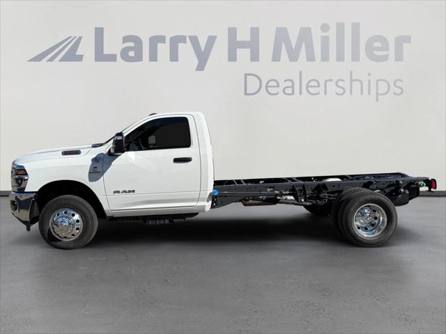 2026 RAM Ram 3500 Chassis Cab RAM 3500 BIG HORN CHASSIS REGULAR CAB 4X4 84 CA 2026 RAM Ram 3500 Chassis Cab RAM 3500 BIG HORN CHASSIS REGULAR CAB 4X4 84 CA