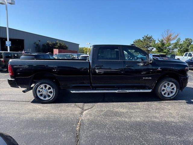 2026 RAM Ram 3500 RAM 3500 LARAMIE CREW CAB 4X4 8 BOX