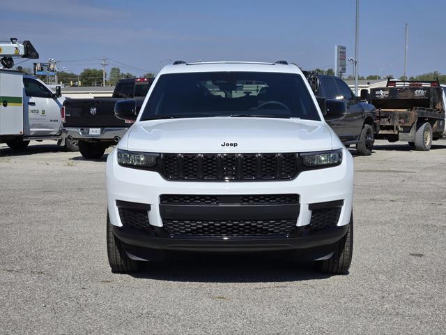 2025 Jeep Grand Cherokee GRAND CHEROKEE L ALTITUDE X 4X4