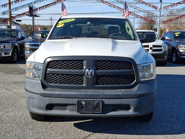 2018 RAM 1500 Tradesman Crew Cab 4x4 57 Box 2018 RAM 1500 Tradesman Crew Cab 4x4 57 Box