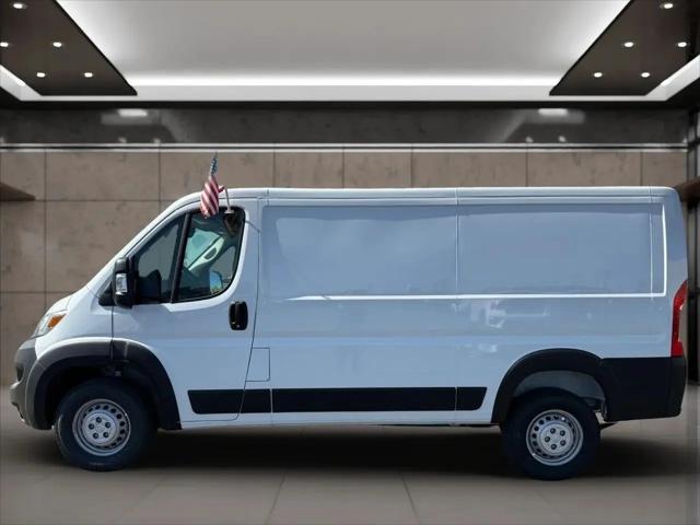 2025 Ram ProMaster Cargo Van Tradesman Low Roof 136" WB w/Pass Seat