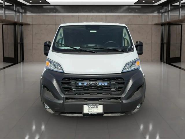 2025 Ram ProMaster Cargo Van Tradesman Low Roof 136" WB w/Pass Seat