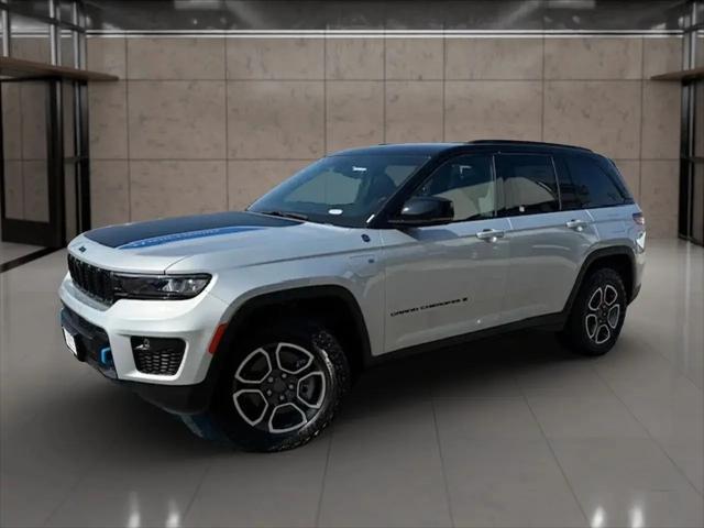 2024 Jeep Grand Cherokee Trailhawk