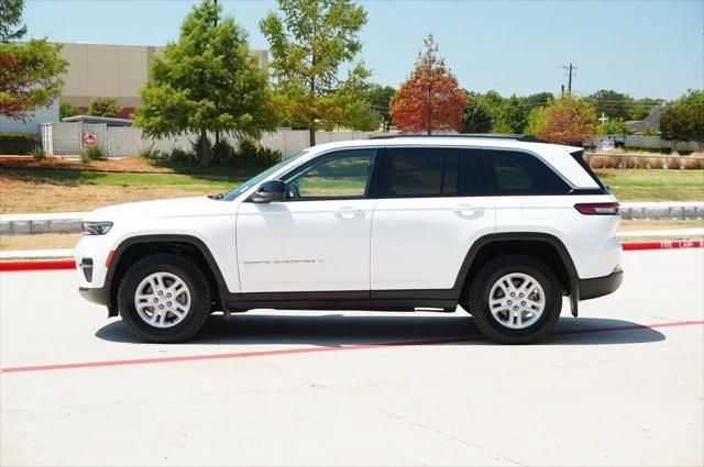 2023 Jeep Grand Cherokee Laredo 4x4