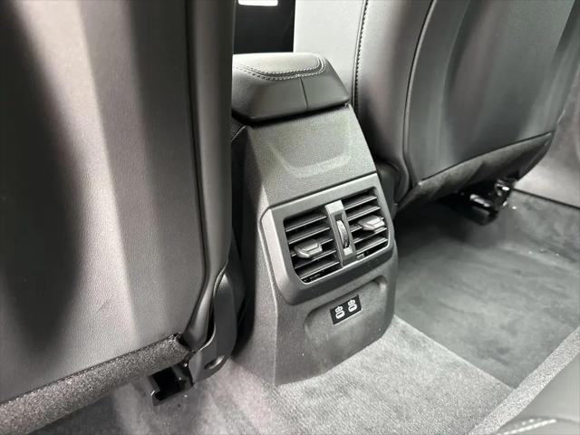 2025 BMW Coupe xDrive