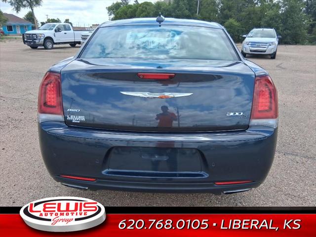 2018 Chrysler 300 300S AWD
