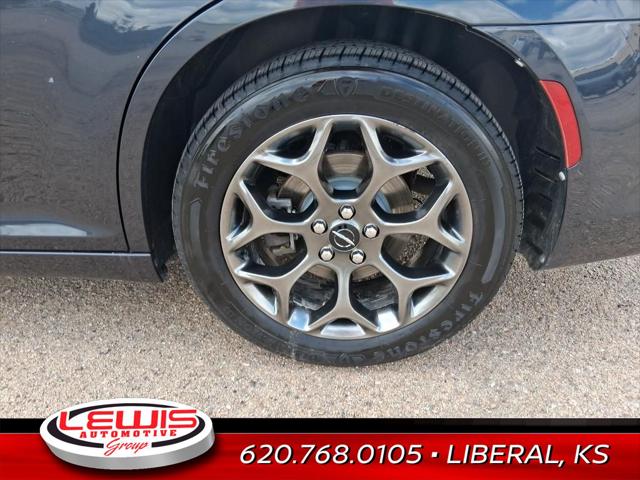 2018 Chrysler 300 300S AWD