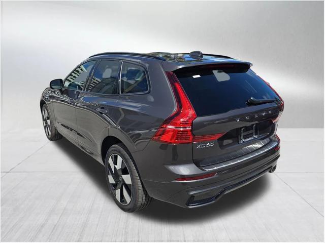 2025 Volvo XC60 Plug-In Hybrid T8 Plus