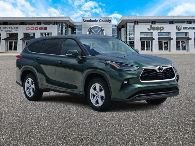 2023 Toyota Highlander LE