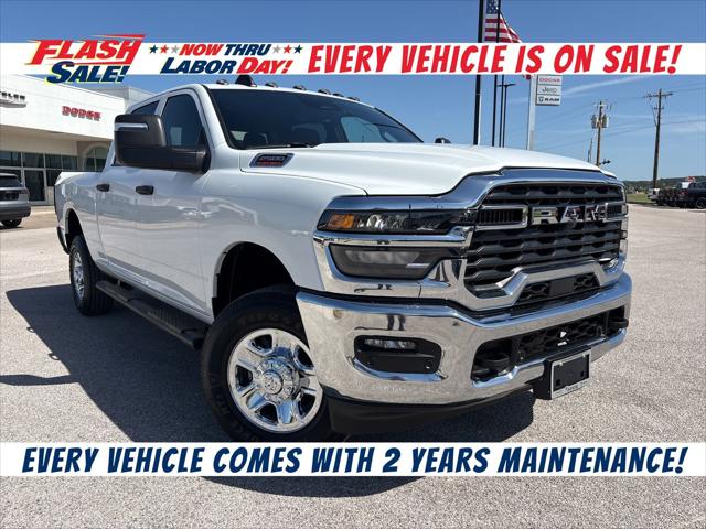 2026 RAM Ram 2500 RAM 2500 TRADESMAN CREW CAB 4X4 64 BOX