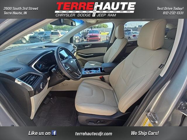 2020 Ford Edge Titanium