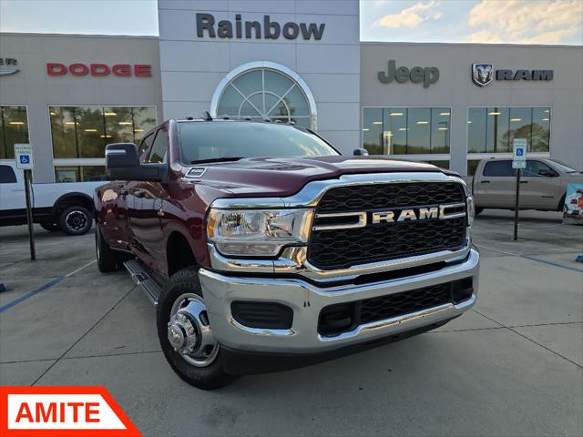 2024 RAM 3500 Tradesman Crew Cab 4x4 8 Box