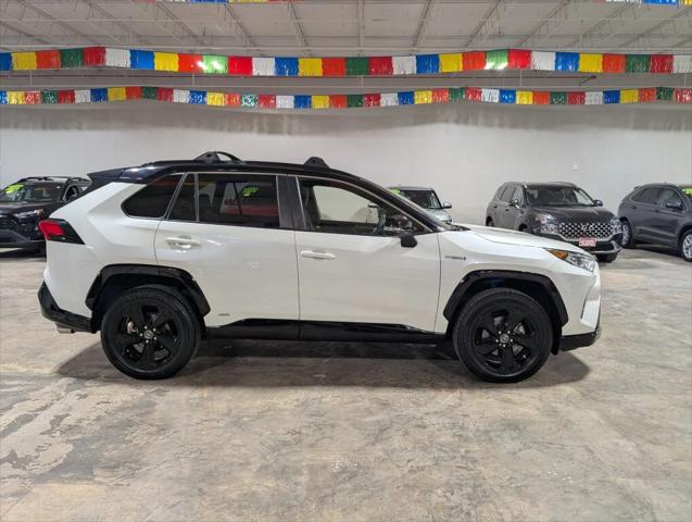 2019 Toyota RAV4 Hybrid XSE
