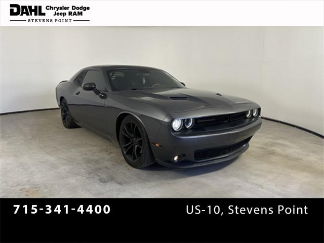 2016 Dodge Challenger SXT Plus