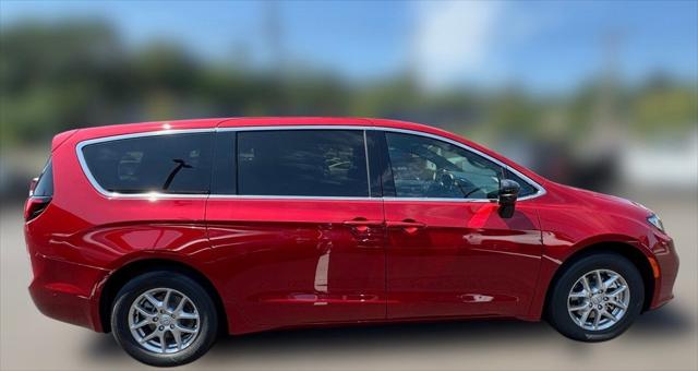 2025 Chrysler Pacifica PACIFICA SELECT 2025 Chrysler Pacifica PACIFICA SELECT