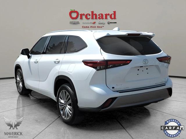 2022 Toyota Highlander Platinum