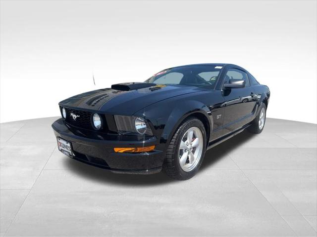 2007 Ford Mustang GT Deluxe