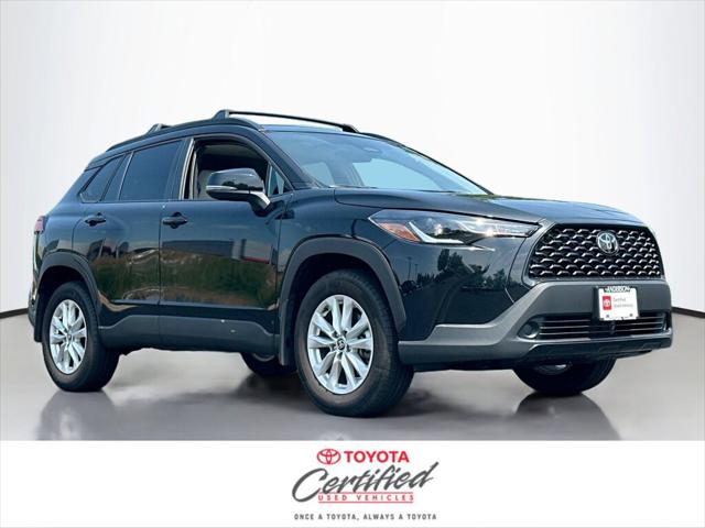 2024 Toyota Corolla Cross LE