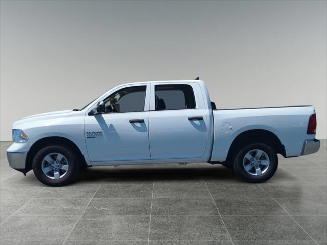 2023 RAM 1500 Classic SLT Crew Cab 4x4 57 Box