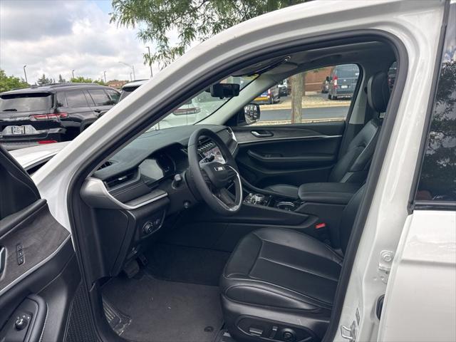 2022 Jeep Grand Cherokee Limited 4x4 2022 Jeep Grand Cherokee Limited 4x4