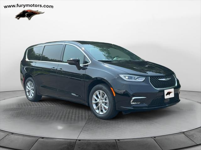 2025 Chrysler Pacifica PACIFICA SELECT AWD