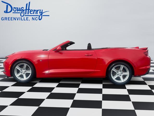 2020 Chevrolet Camaro RWD Convertible 1LT