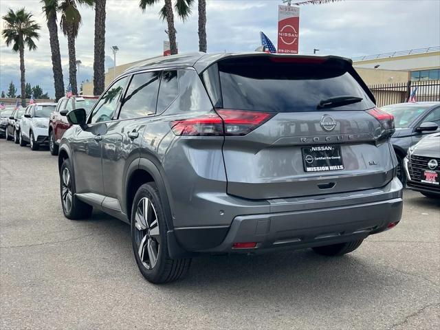 2025 Nissan Rogue SL FWD