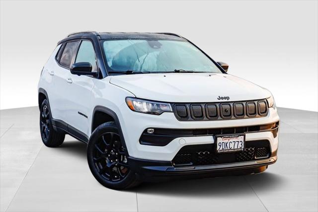 2022 Jeep Compass Altitude FWD