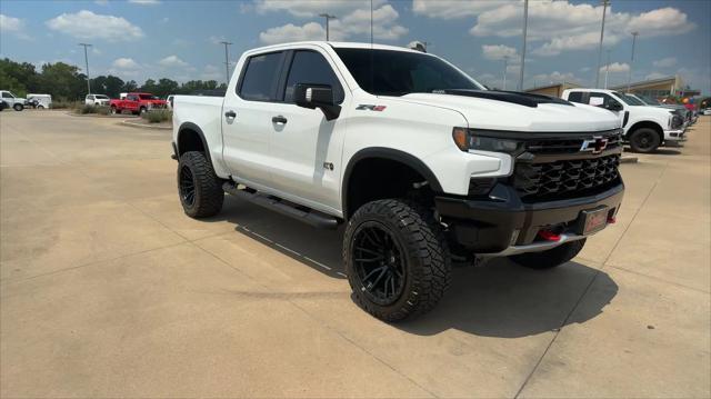2022 Chevrolet Silverado 1500 4WD Crew Cab Short Bed ZR2