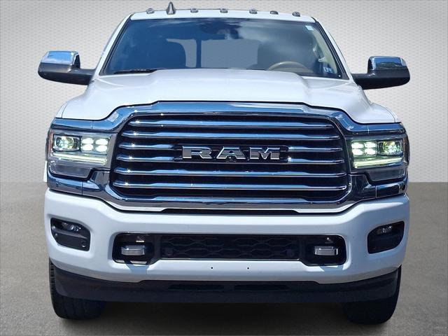 2022 RAM 3500 Limited Longhorn Crew Cab 4x4 8 Box