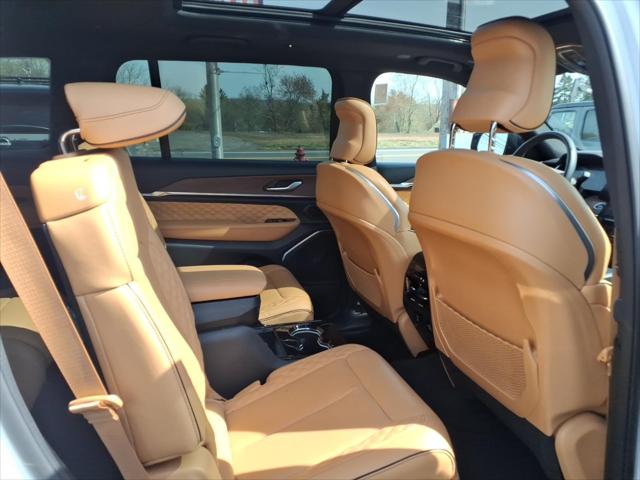 2024 Jeep Grand Cherokee L Summit 4x4