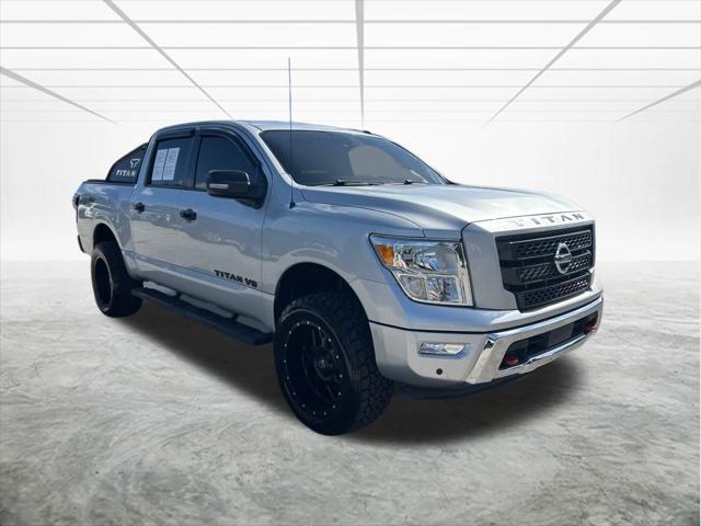 2020 Nissan TITAN Crew Cab SV 4x2
