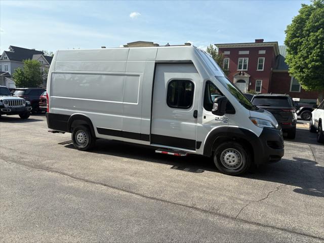 2024 Ram ProMaster Tradesman