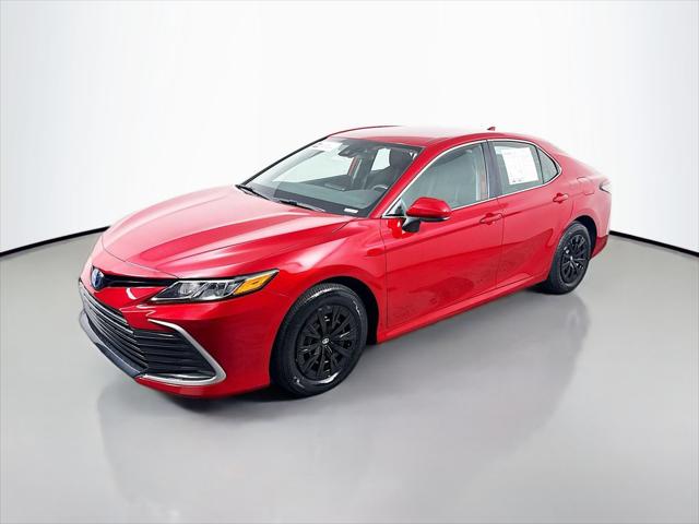 2024 Toyota Camry Hybrid LE