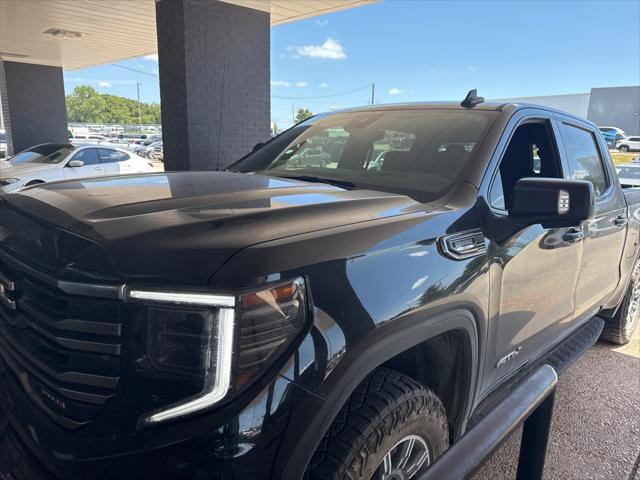 2025 GMC Sierra 1500 4WD Crew Cab Short Box AT4