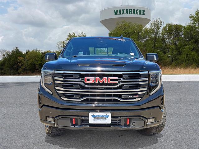 2025 GMC Sierra 1500 4WD Crew Cab Short Box AT4