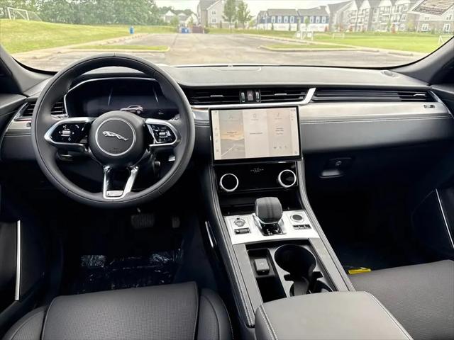 2026 Jaguar F-PACE R-Dynamic S P400 AWD Automatic
