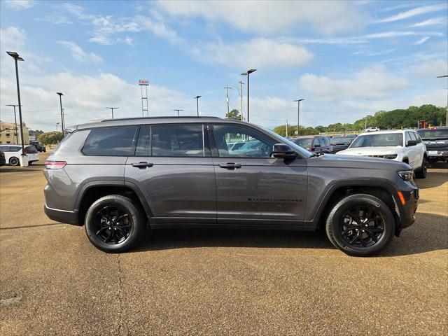 2024 Jeep Grand Cherokee L Altitude 4x4