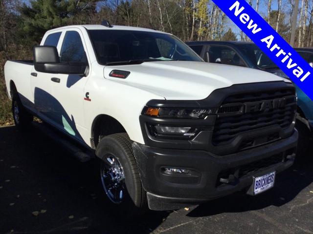 2025 RAM 2500 Tradesman Crew Cab 4x4 8 Box 2025 RAM 2500 Tradesman Crew Cab 4x4 8 Box