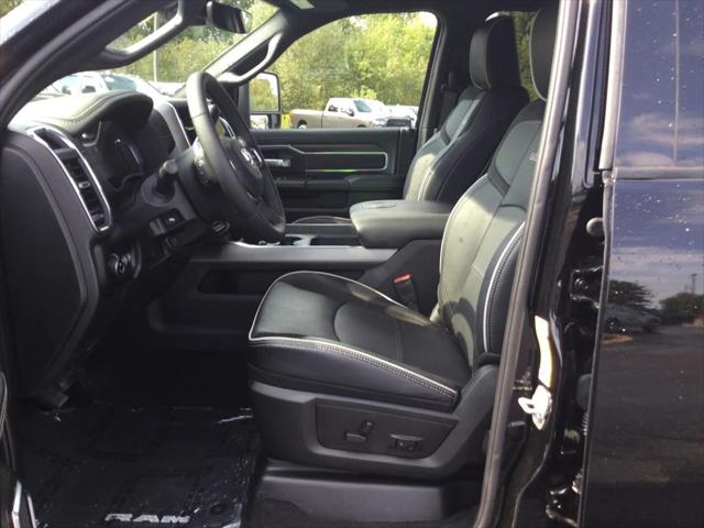 2025 RAM 2500 Laramie Crew Cab 4x4 64 Box