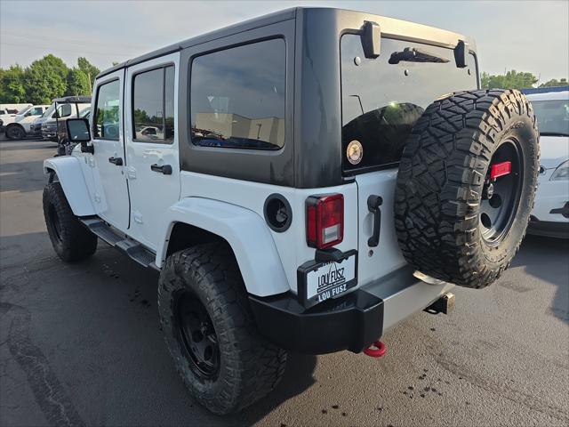 2017 Jeep Wrangler Unlimited Sahara 4x4