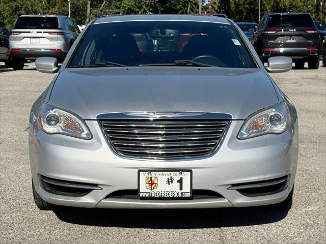 2012 Chrysler 200 Touring