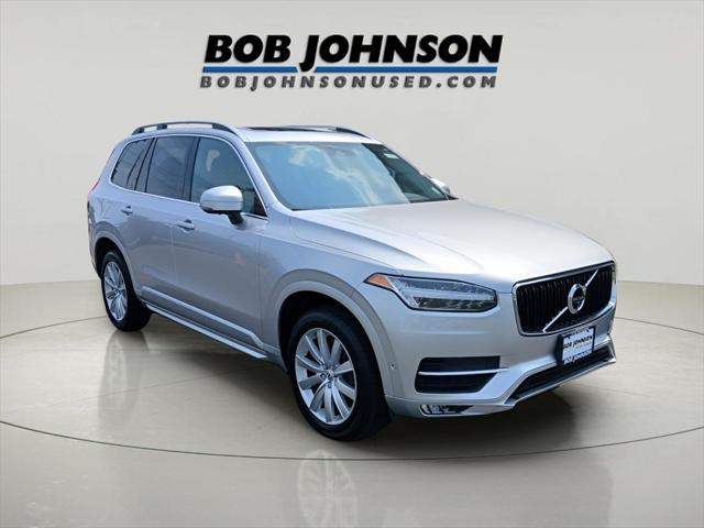 2018 Volvo XC90 T5 Momentum