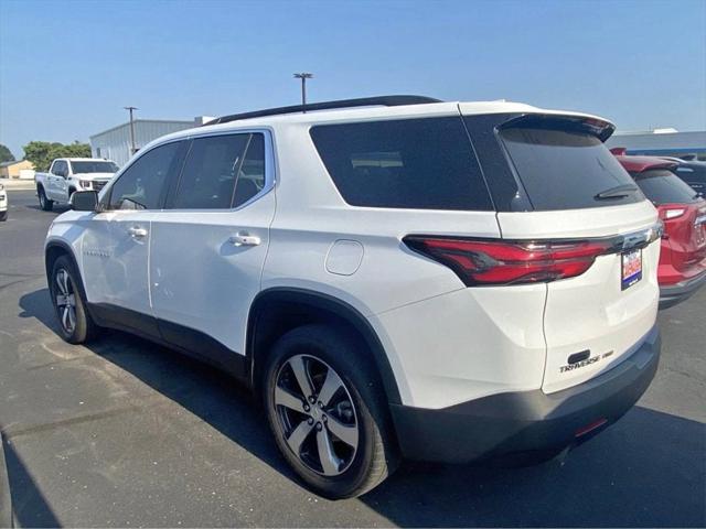 2023 Chevrolet Traverse AWD LT Leather