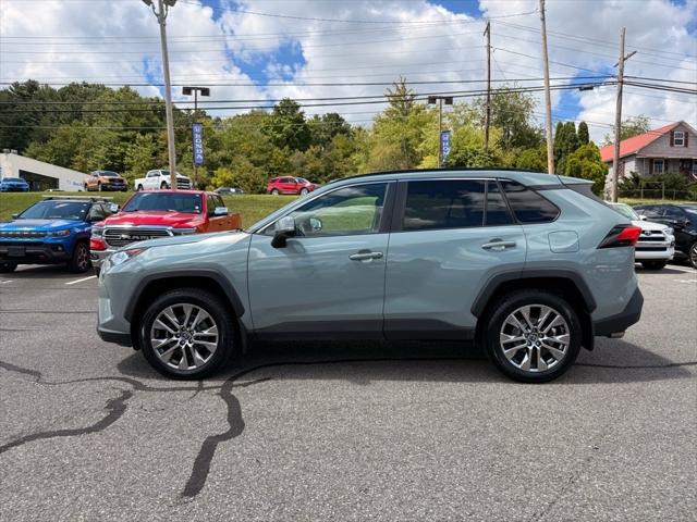 2019 Toyota RAV4 XLE Premium 2019 Toyota RAV4 XLE Premium