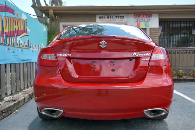 2013 Suzuki Kizashi Sport SLS